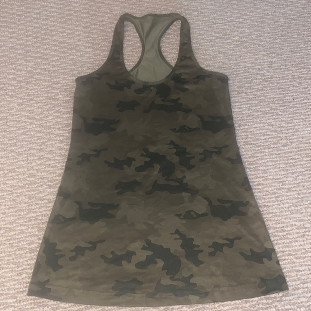 LULULEMON CAMO TANK